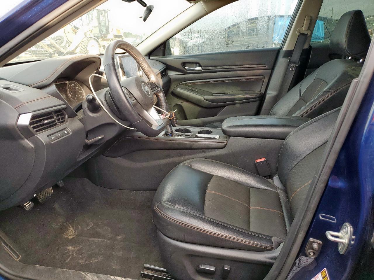 Nissan Altima Sr Image 7