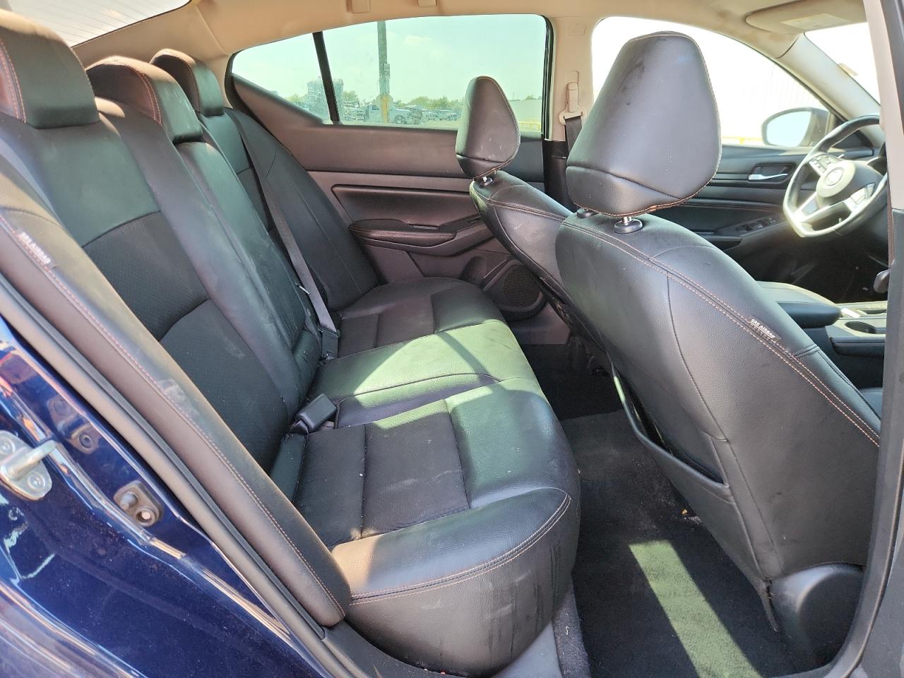 Nissan Altima Sr Image 6