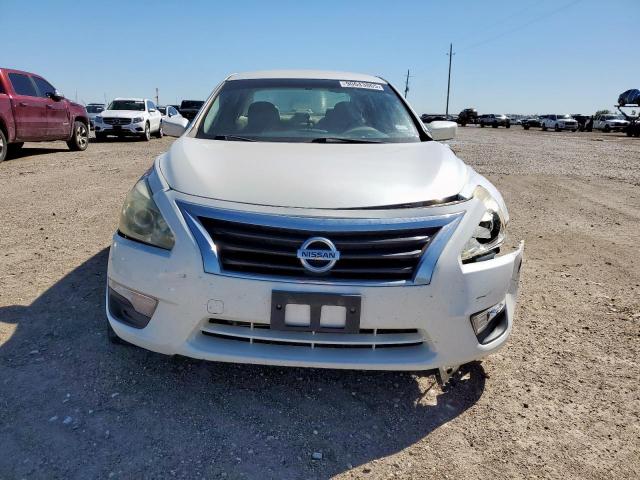 Nissan Altima 2.5 Image 11