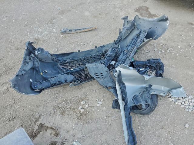 Lexus NX 200t Base Image 9