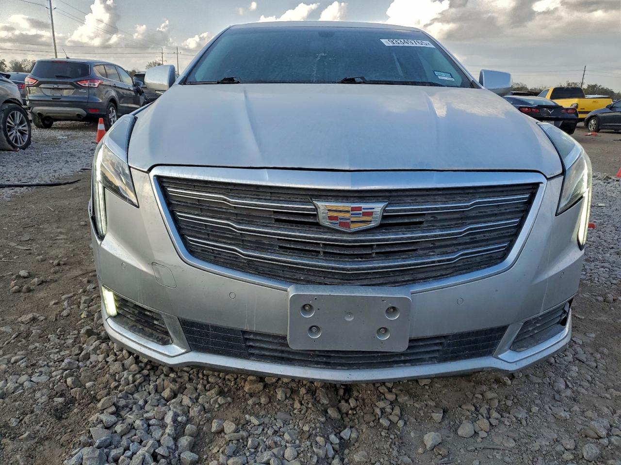 Cadillac XTS Luxury Image 3