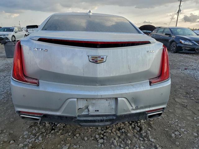 Cadillac XTS Luxury Image 12