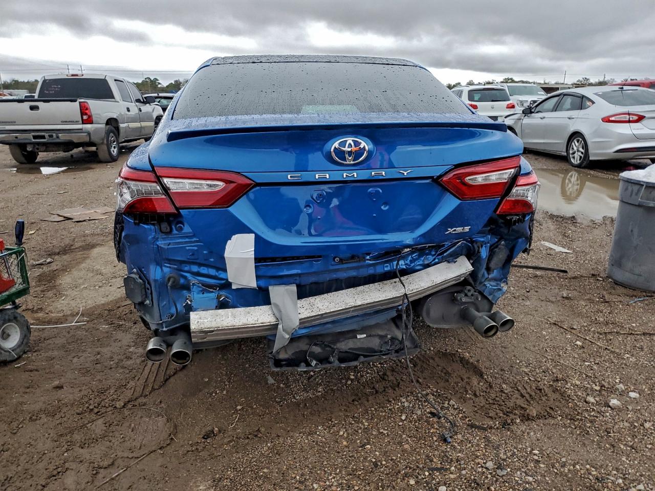 Toyota Camry Xse Image 4