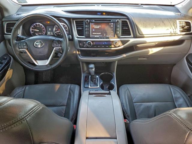 Toyota Highlander Le Image 4