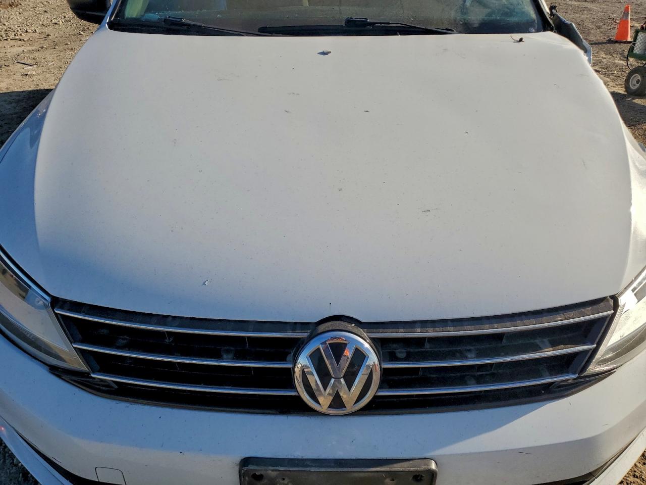 Volkswagen Jetta S Image 5