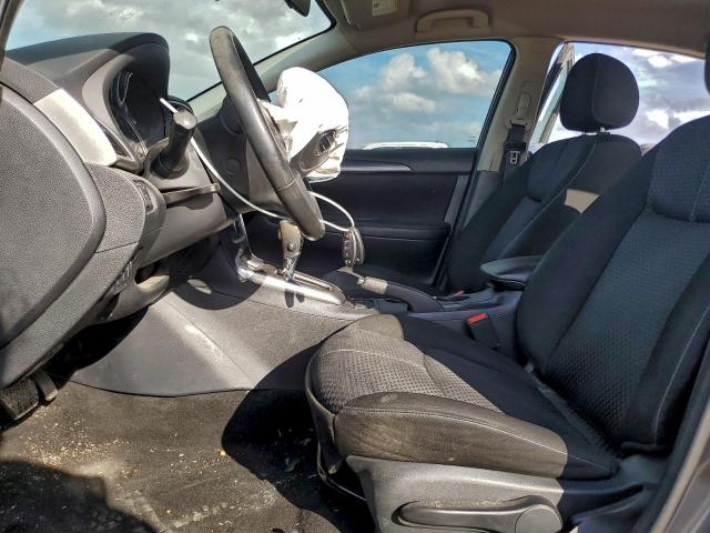 Nissan Sentra S Image 5