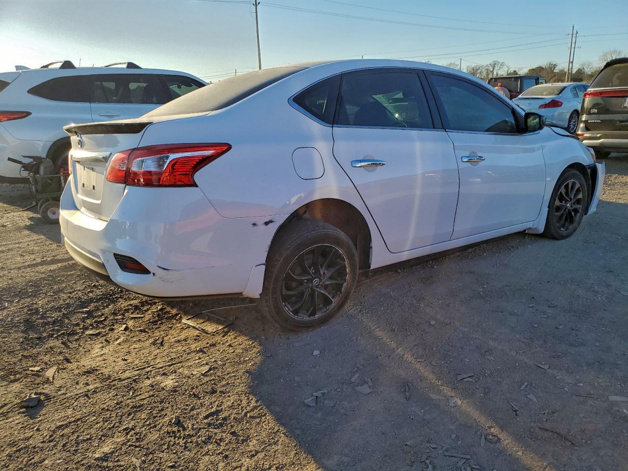 Nissan Sentra S Image 8