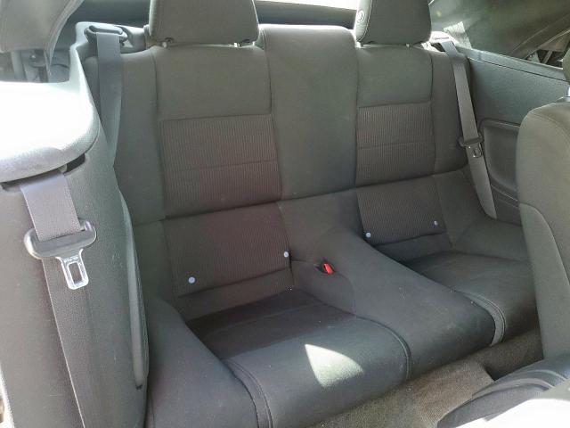 Ford Mustang Image 12