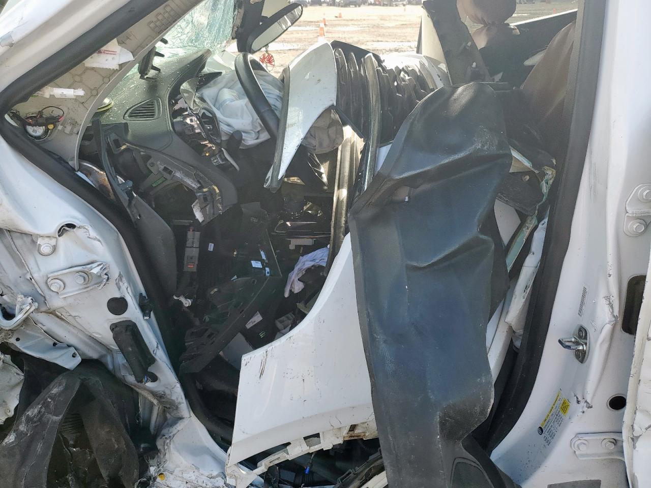 Buick Encore Preferred Image 7