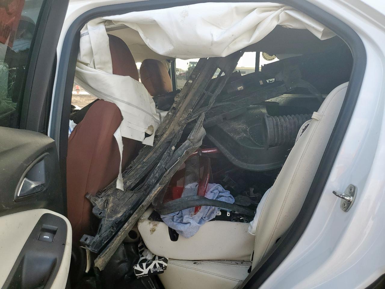 Buick Encore Preferred Image 8