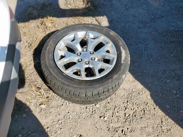 GMC Yukon Sle Image 11