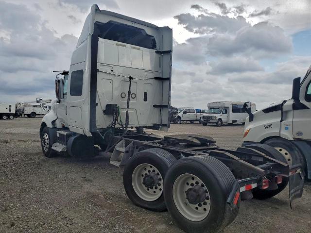 International Prostar Image 7