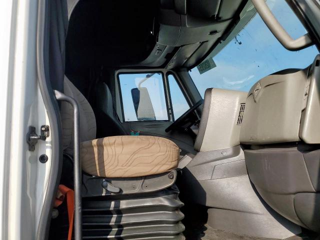 International Prostar Image 4