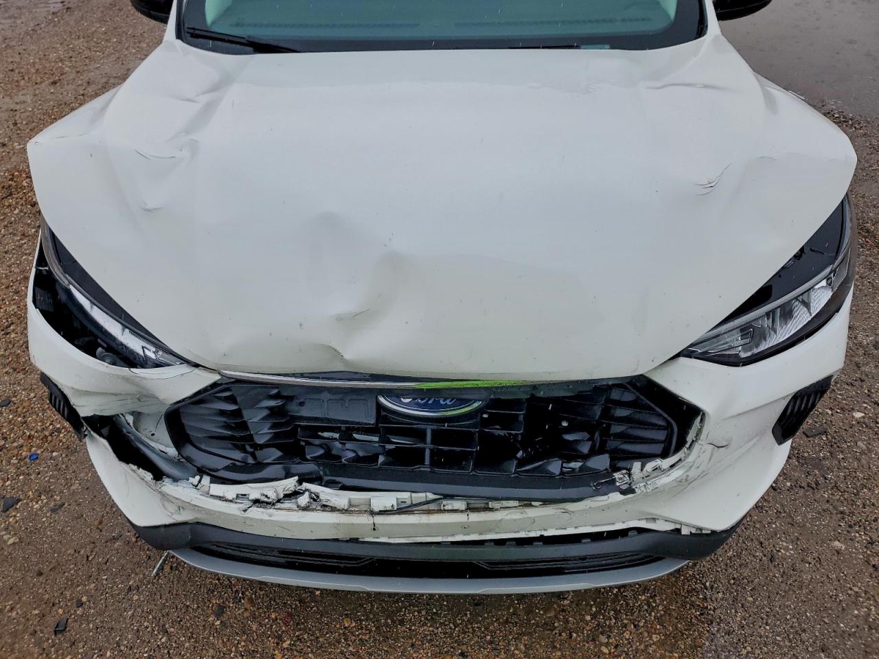 Ford Escape Active Image 12