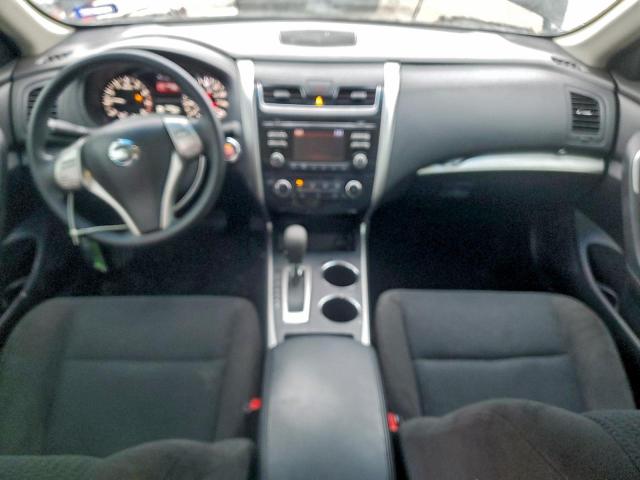 Nissan Altima 2.5 Image 3