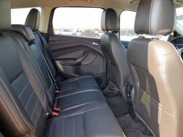 Ford Escape Titanium Image 3