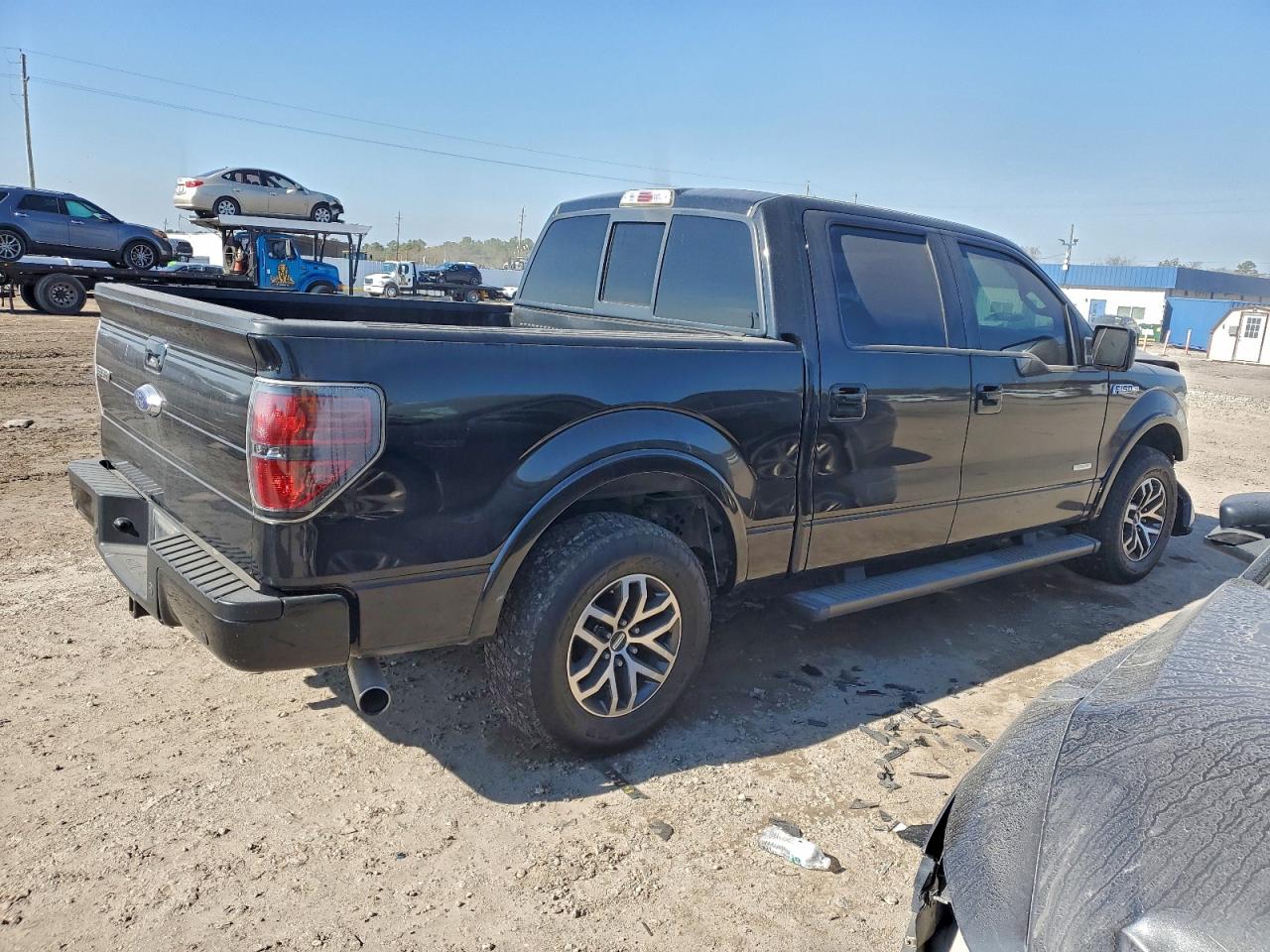 Ford F-150 Supercrew Image 2