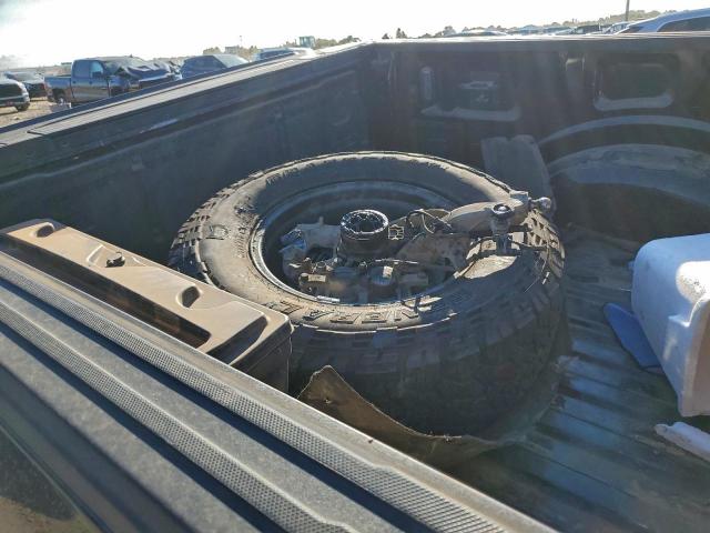 Ford F-150 Supercrew Image 10