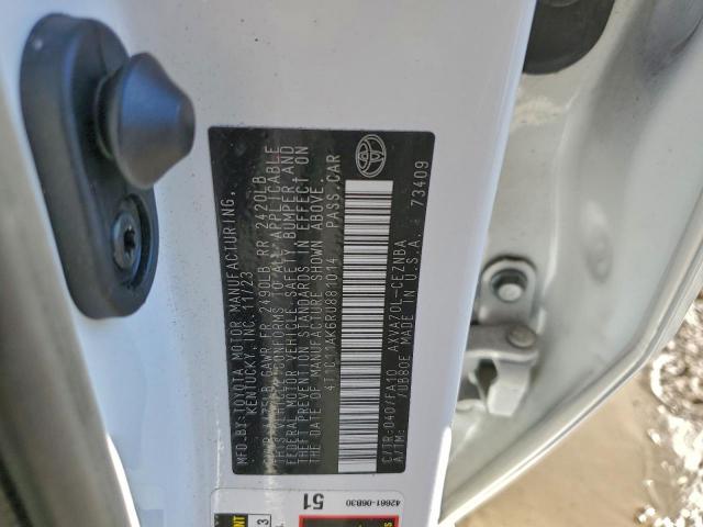 Toyota Camry Le Image 7