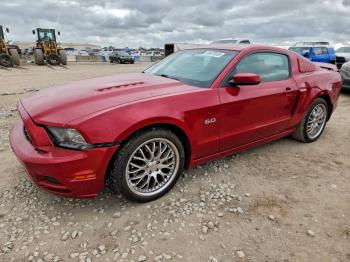  Salvage Ford Mustang