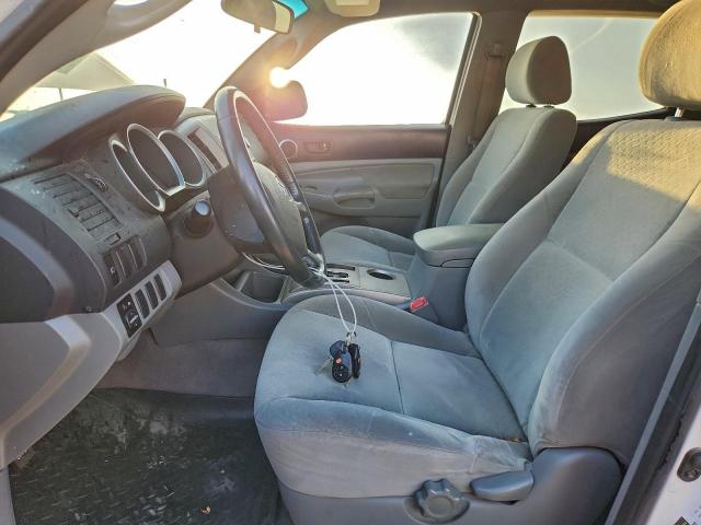 Toyota Tacoma Double Cab Prerunner Image 11