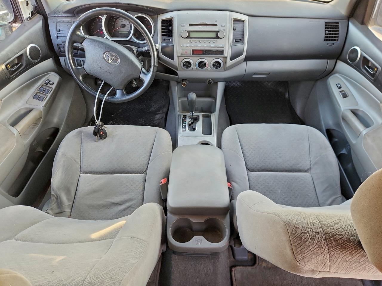 Toyota Tacoma Double Cab Prerunner Image 7