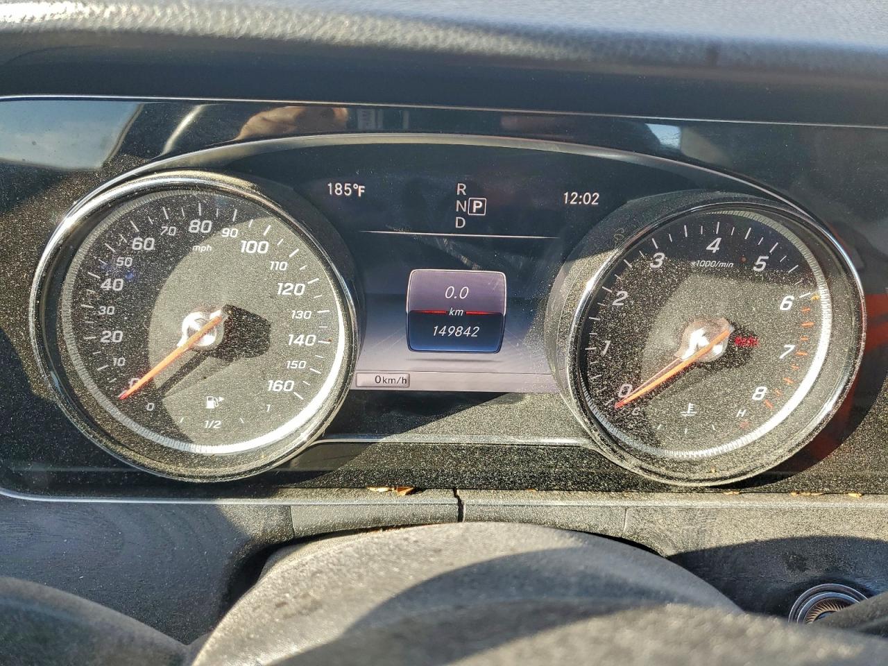 Mercedes-Benz E-Class 300 Image 8