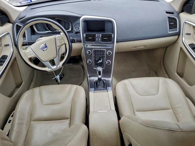 Volvo XC60 T6 Premier Image 11