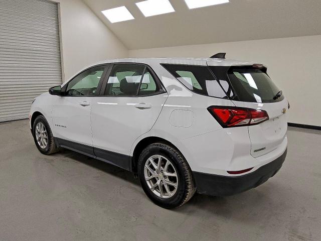 Chevrolet Equinox Ls Image 12