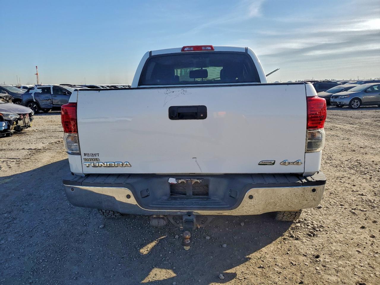 Toyota Tundra Crewmax Limited Image 12