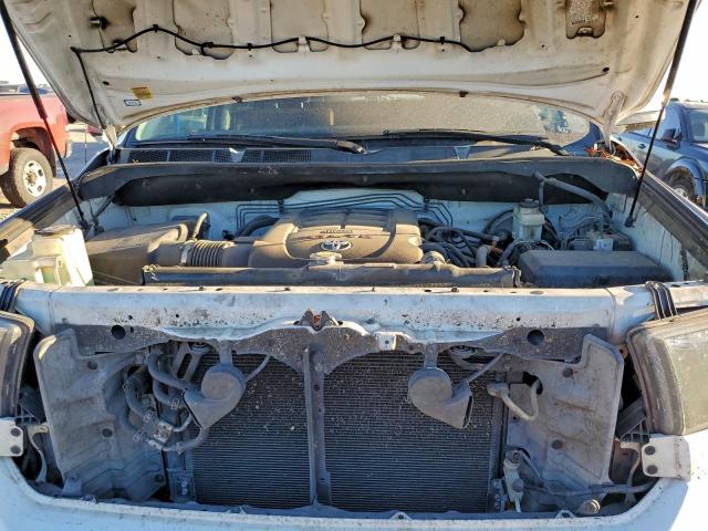 Toyota Tundra Crewmax Limited Image 4