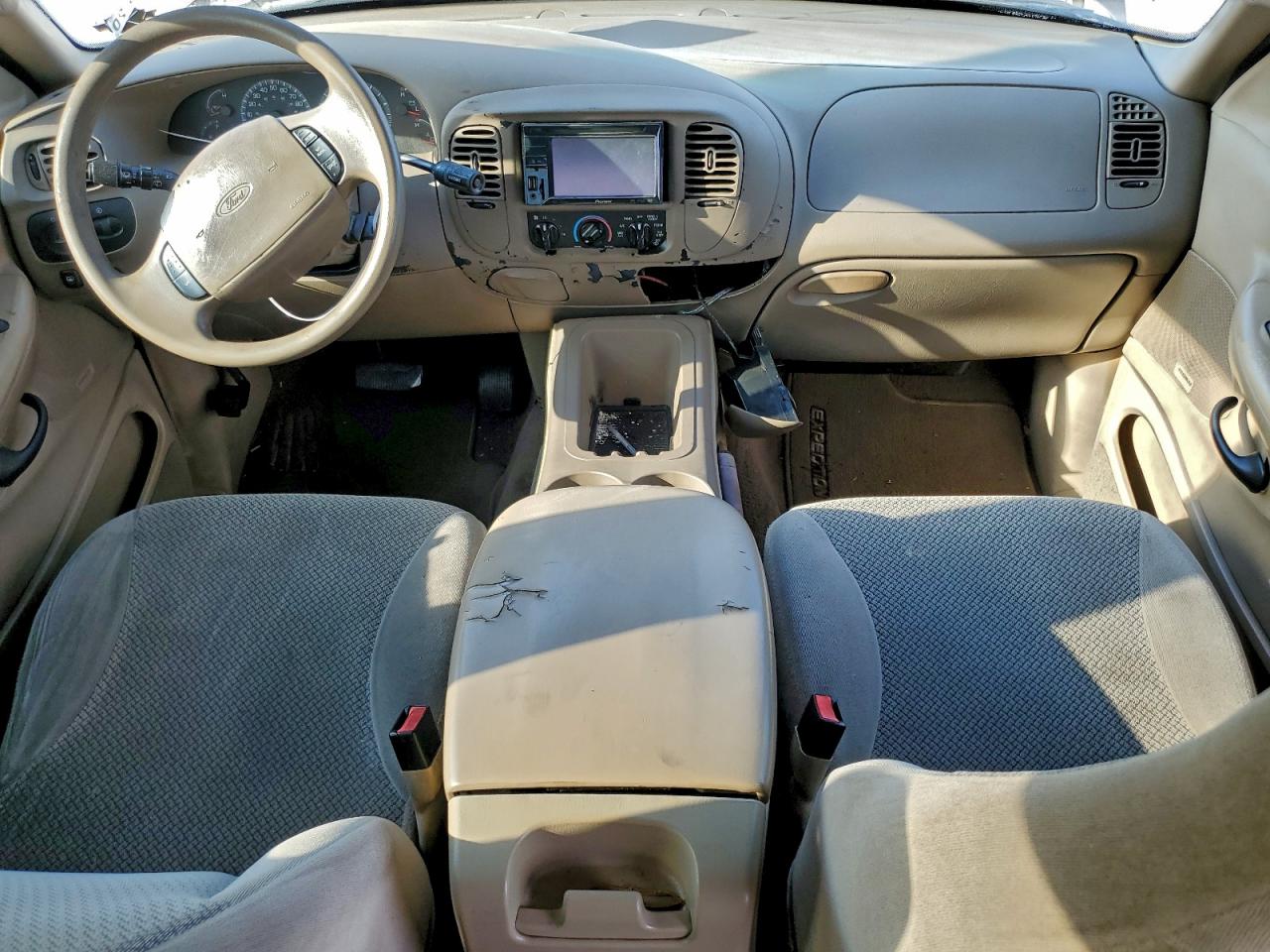 Ford Expedition Xlt Image 4