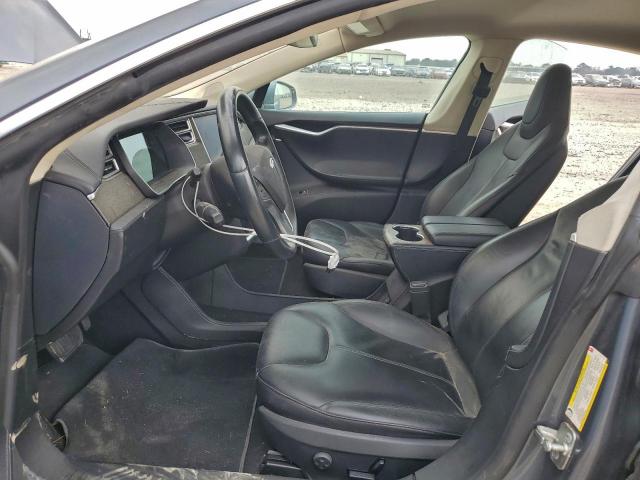 Tesla Model S Image 7