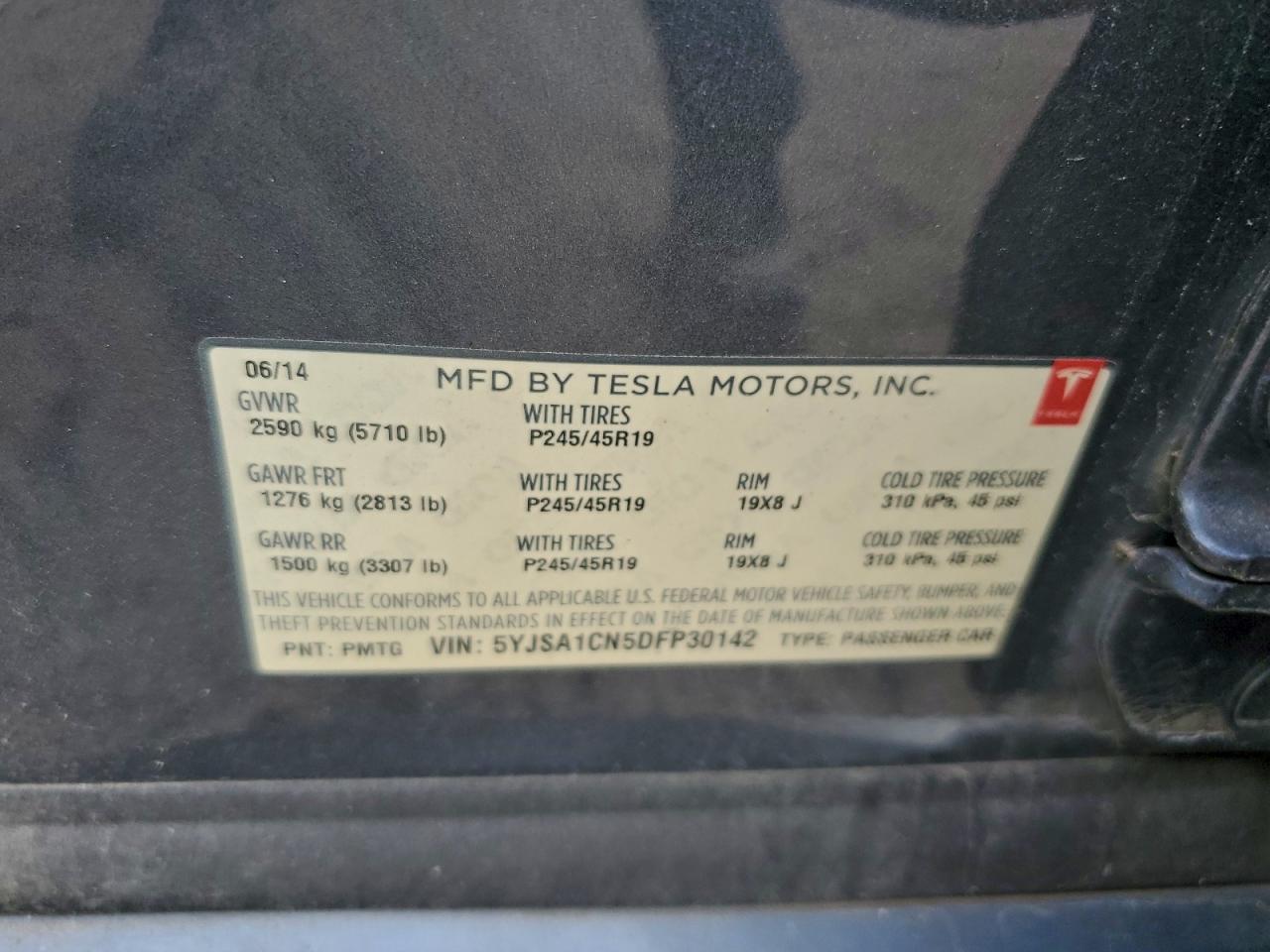 Tesla Model S Image 10