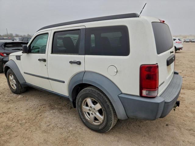 Dodge Nitro Sxt Image 3