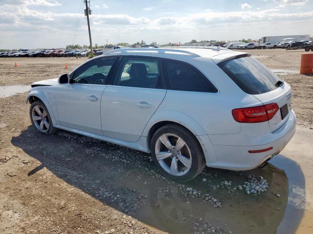 Audi A4 Premium Plus Image 2