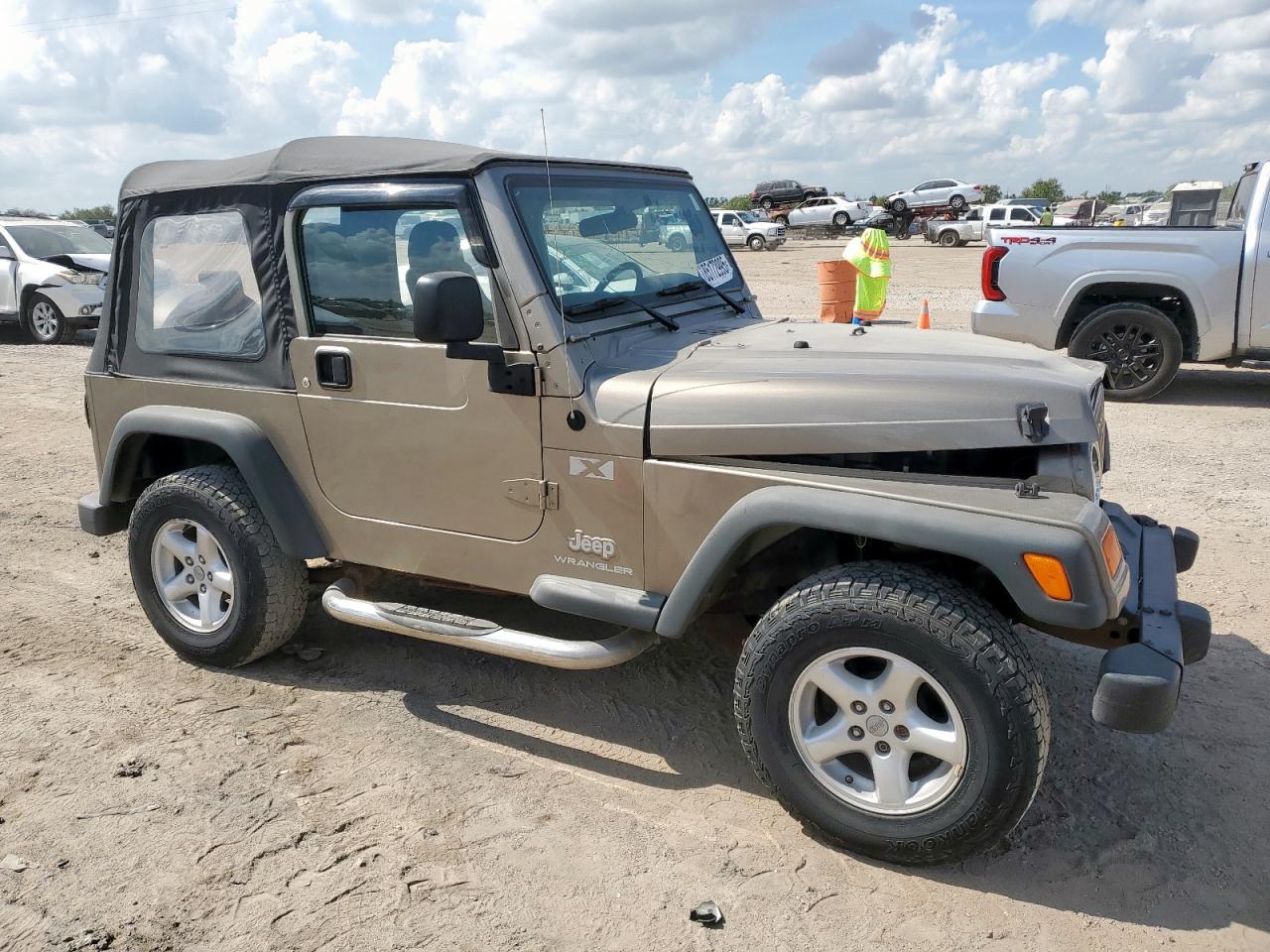 Jeep Wrangler X Image 8