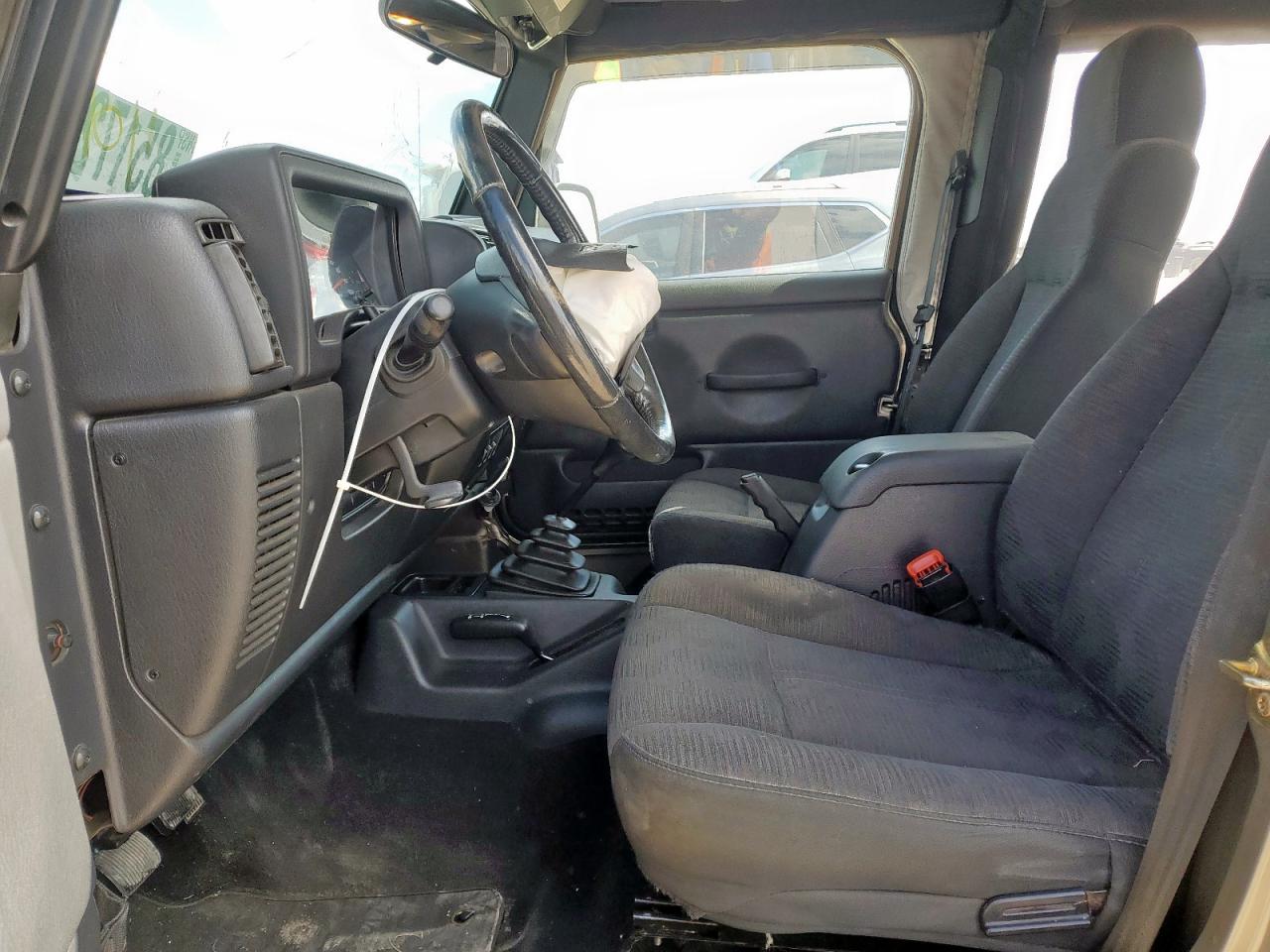 Jeep Wrangler X Image 9