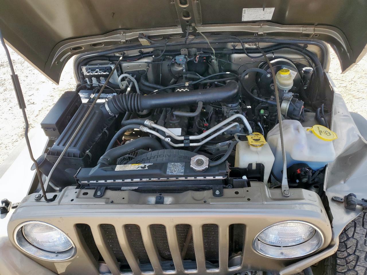 Jeep Wrangler X Image 12