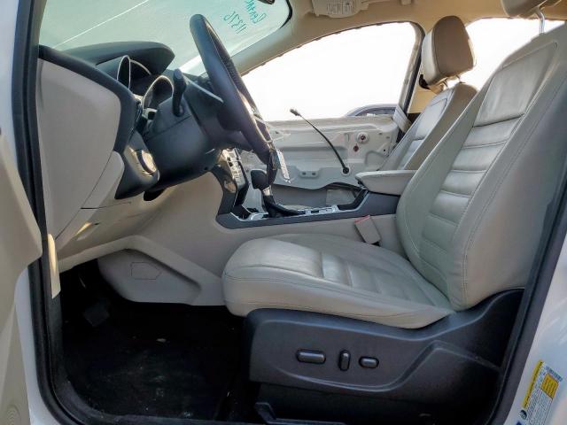 Ford Escape Titanium Image 11