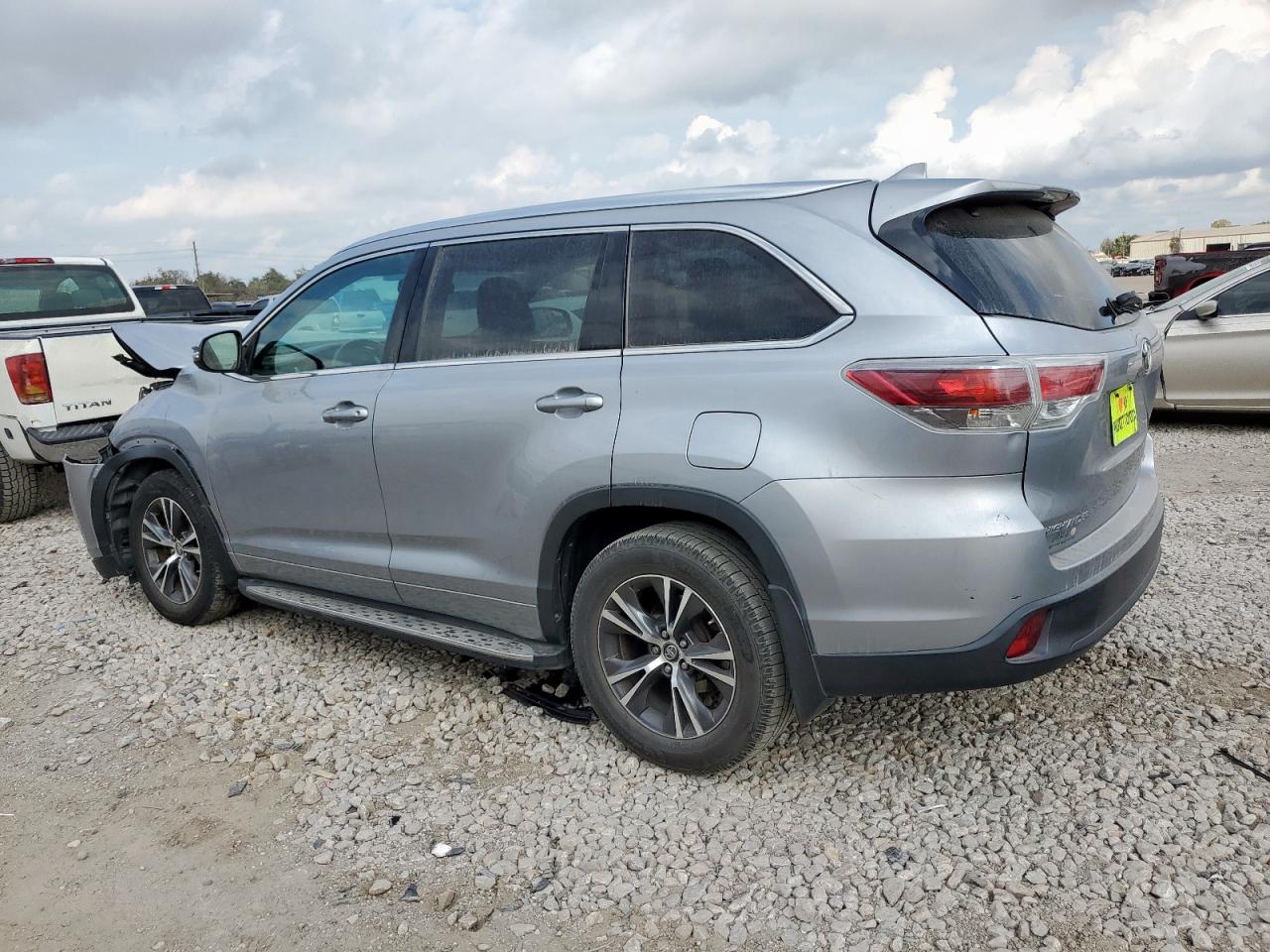 Toyota Highlander Xle Image 3