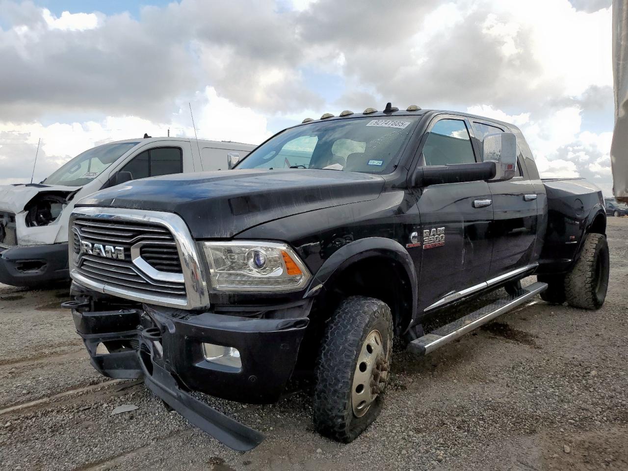 Ram 3500 Longhorn Image 2
