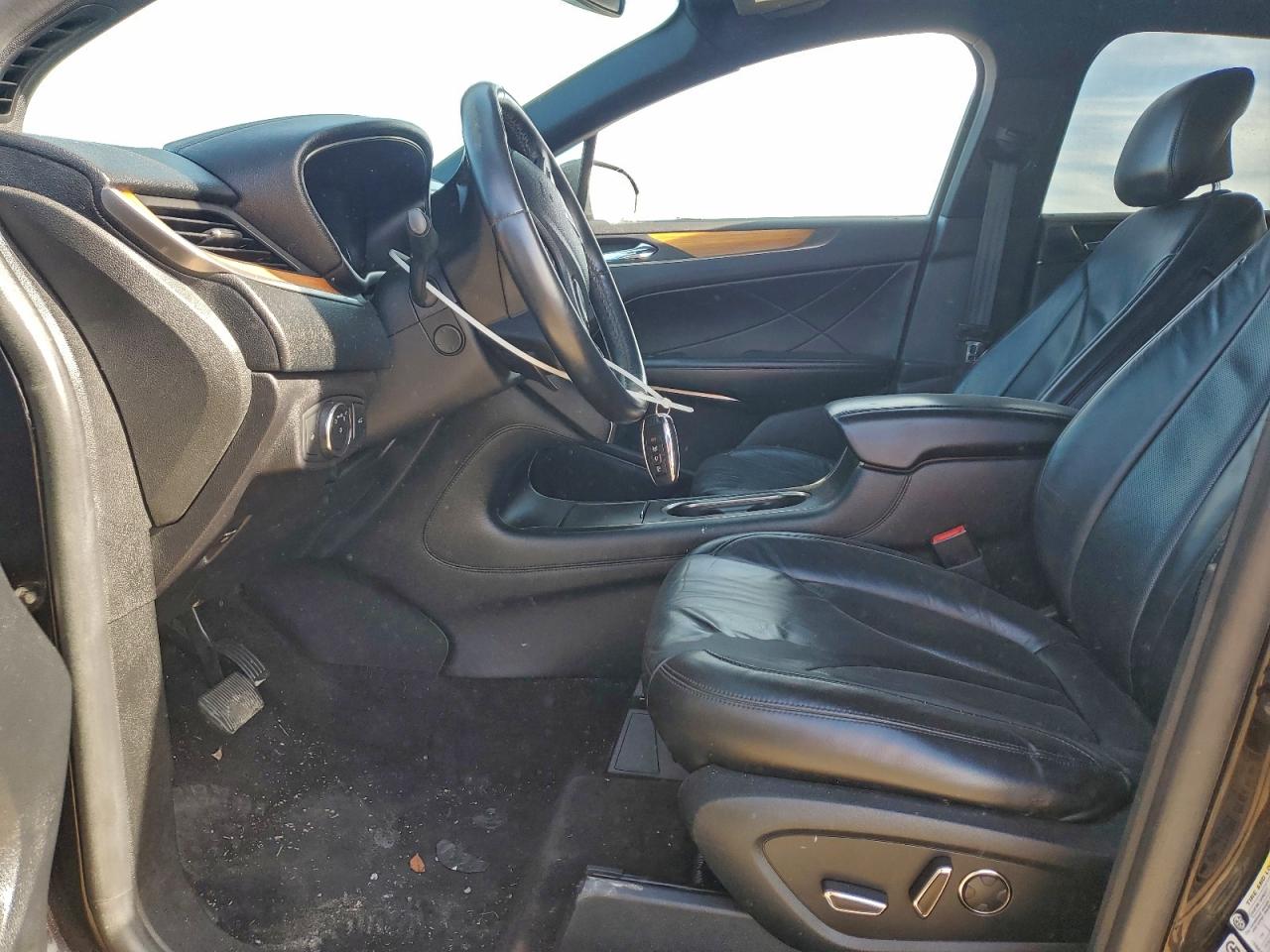 Lincoln MKC Select Image 3