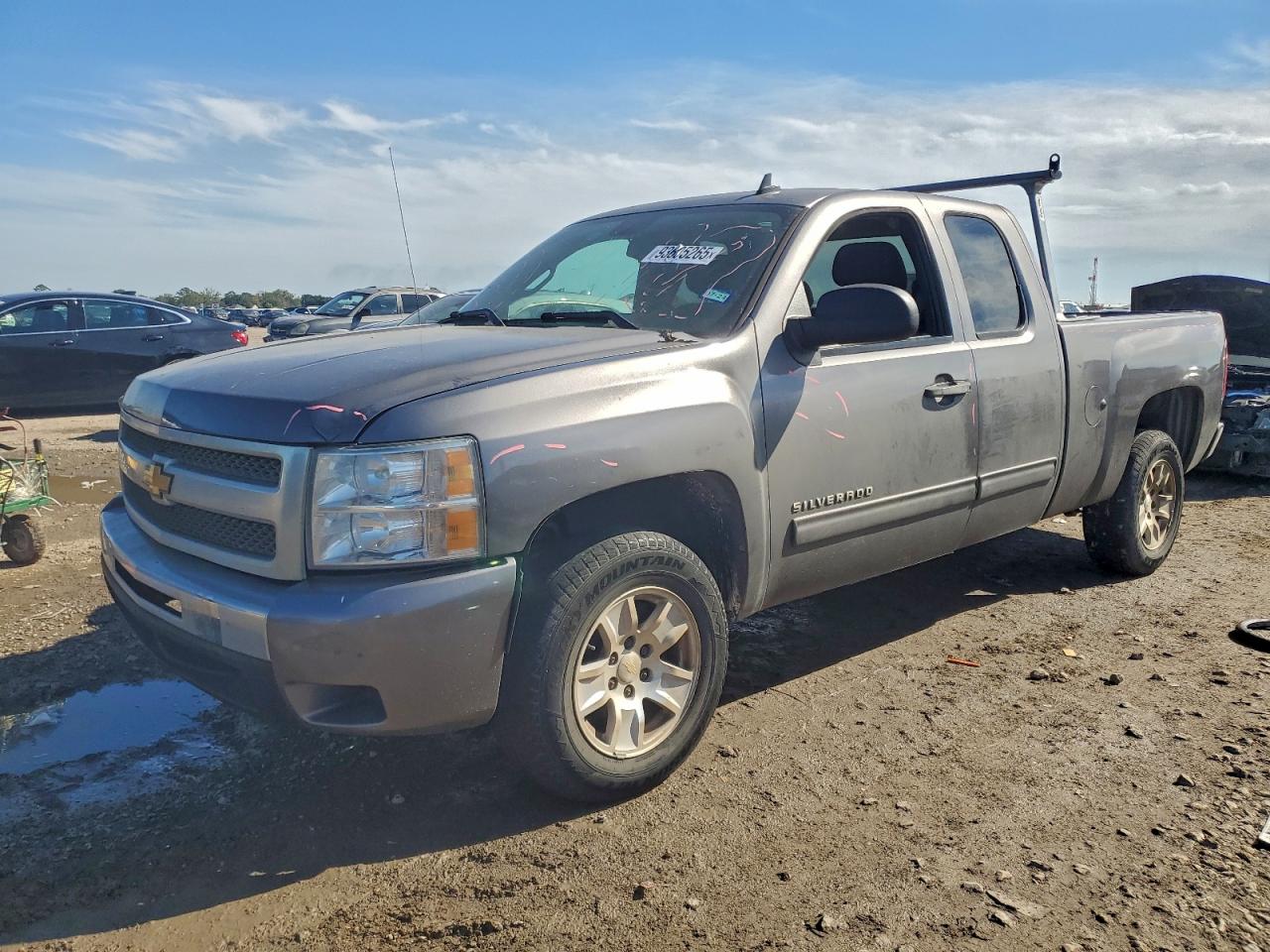 Chevrolet Silverado C1500 Lt Image 1