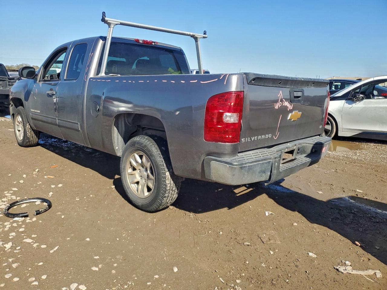 Chevrolet Silverado C1500 Lt Image 4