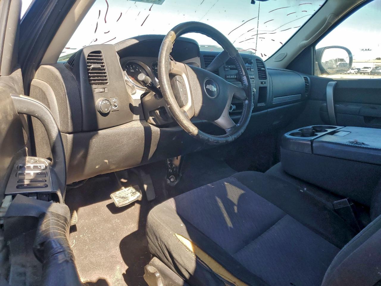 Chevrolet Silverado C1500 Lt Image 5