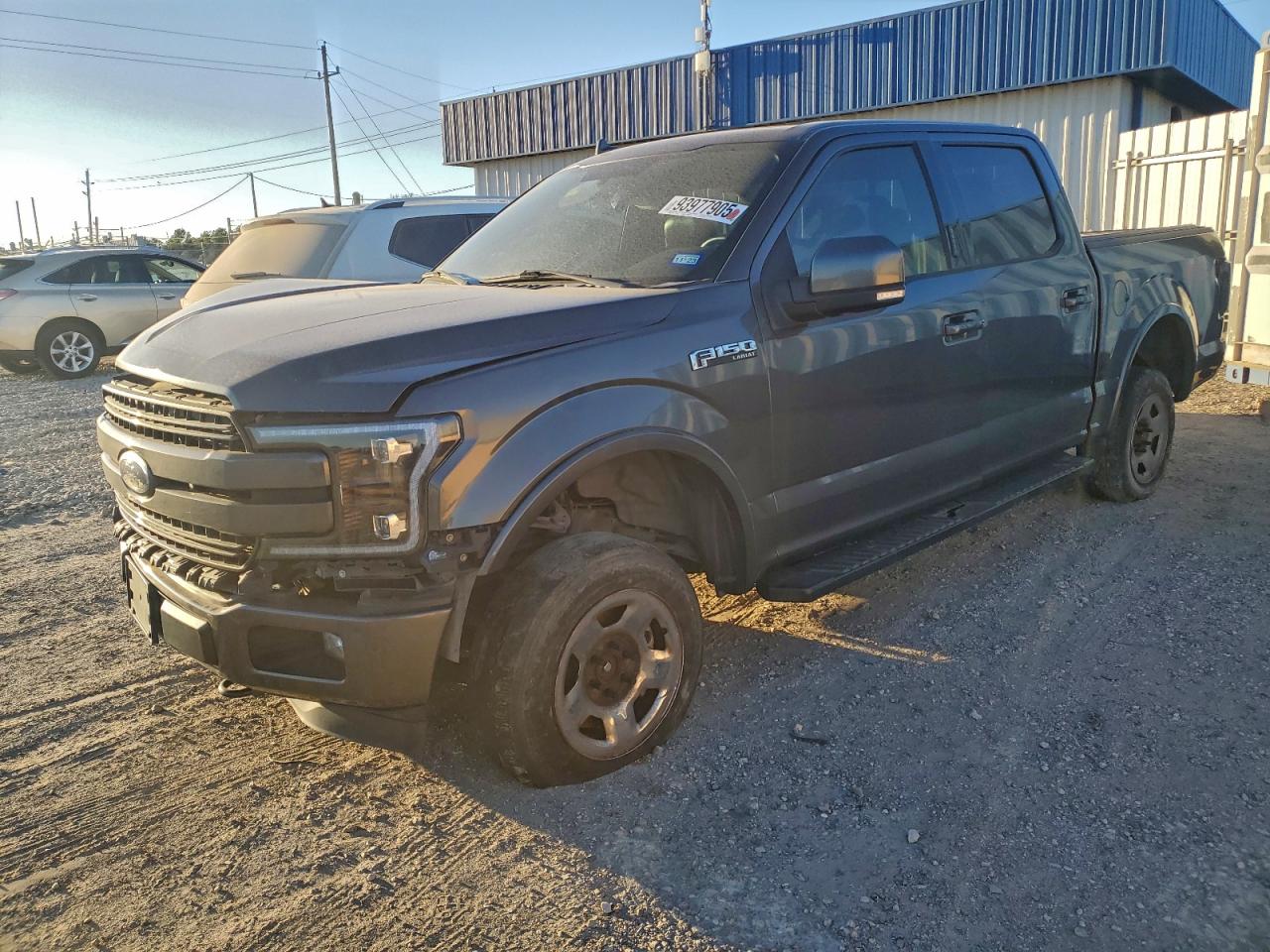 Ford F-150 Supercrew Image 1