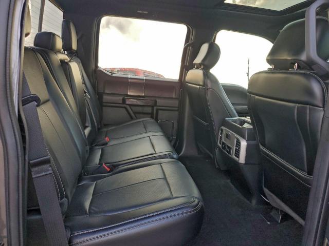 Ford F-150 Supercrew Image 6