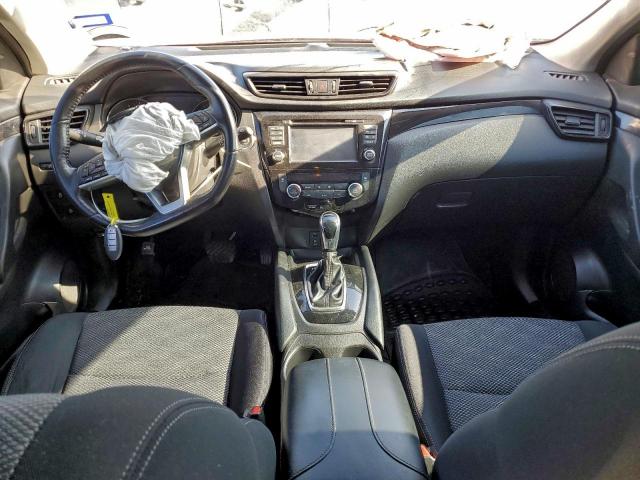 Nissan Rogue S Image 9