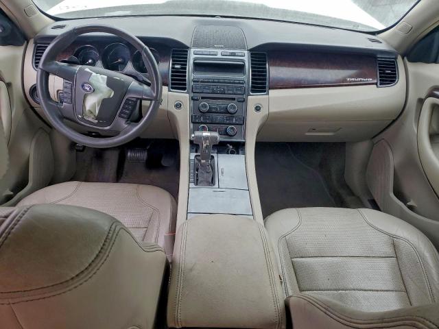 Ford Taurus Limited Image 7